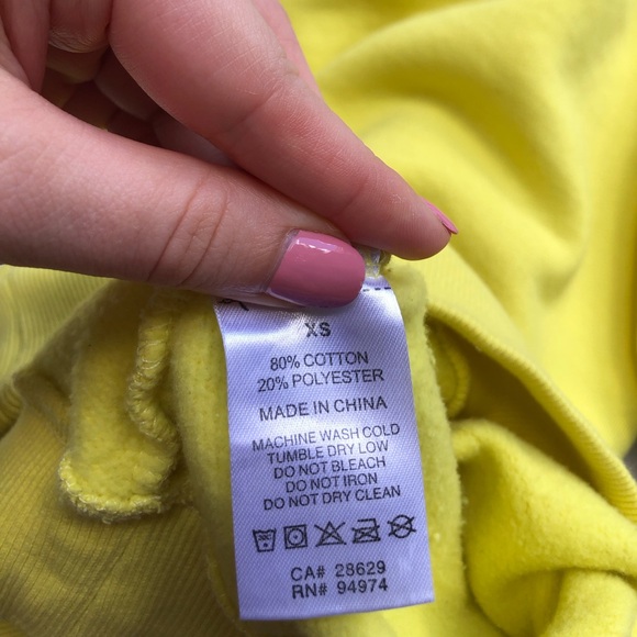 Stussy Yellow Crewneck Sweatshirt - Picture 6 of 11